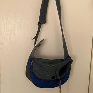 Dog or cat carrier NWOT…never used was too small for my dog